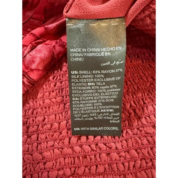 White House Black Market WHBM Red Zebra Burnout Silk Blend Top Size 8P (038) - Picture 9 of 10